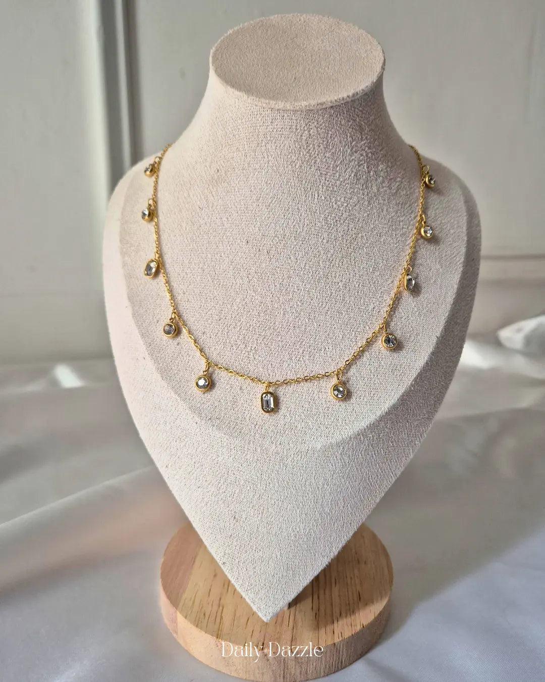Selene Necklace