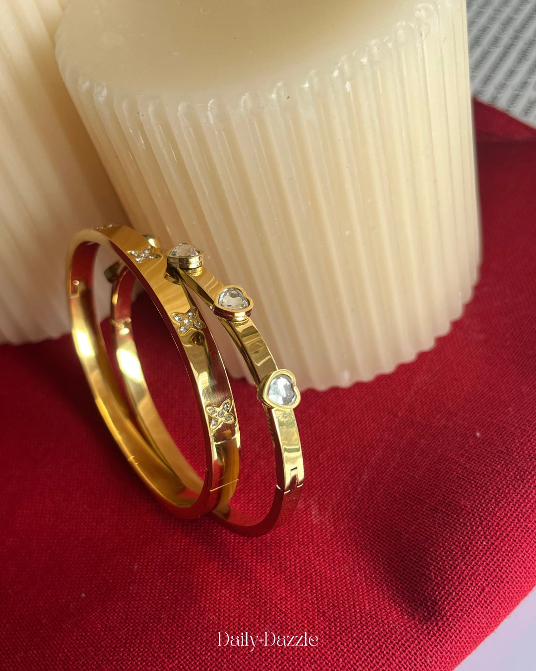 Heart Stone Openable Bangle-18K Gold plated