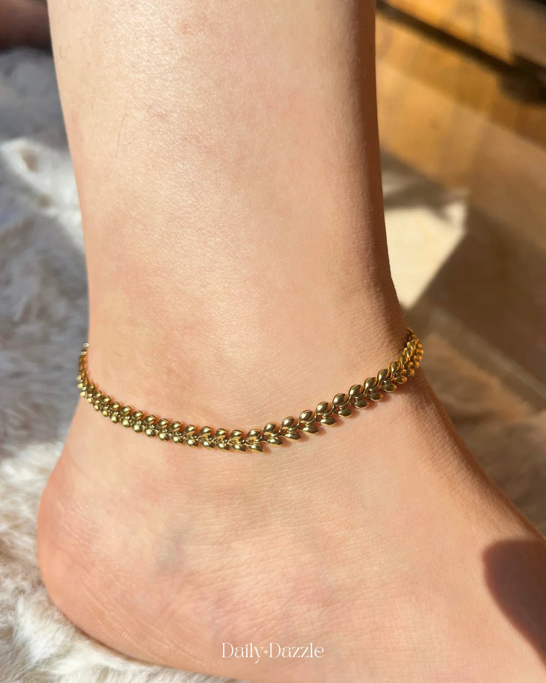 Luxe Leaf Chain Anklet