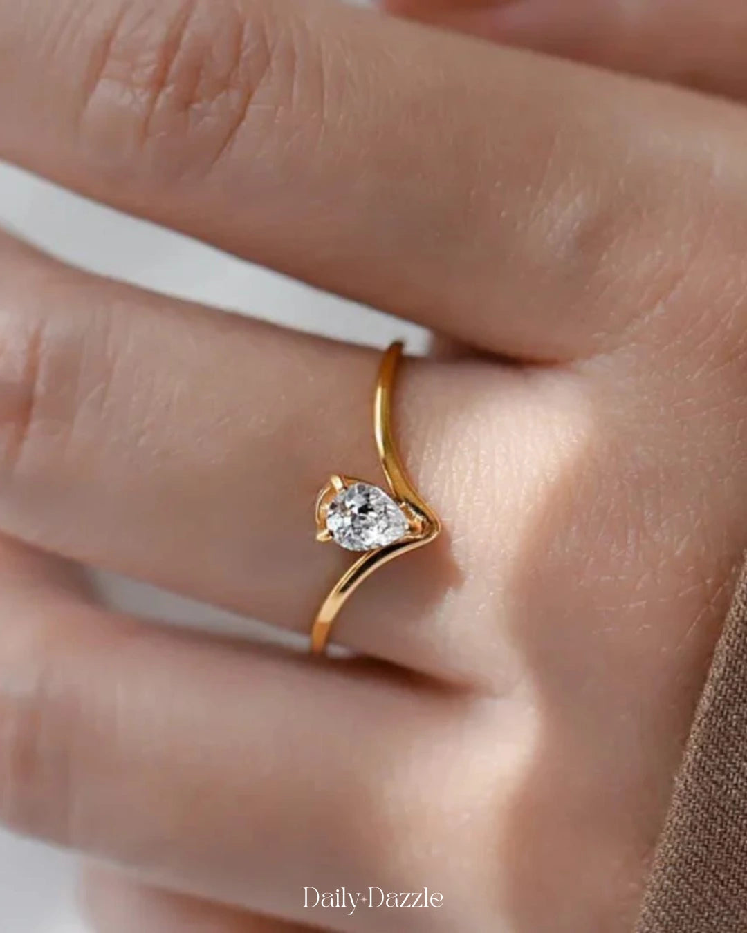 V-Cut Ring - 18K Gold Plated