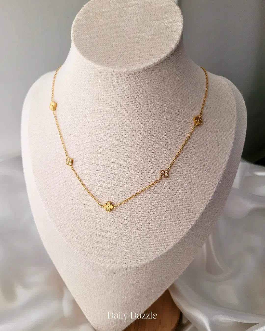 Zia Necklace