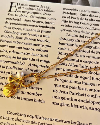 Seashell Link Charm Necklace