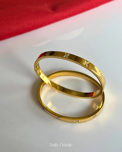 Gold-Plated Star Motif Bangles
