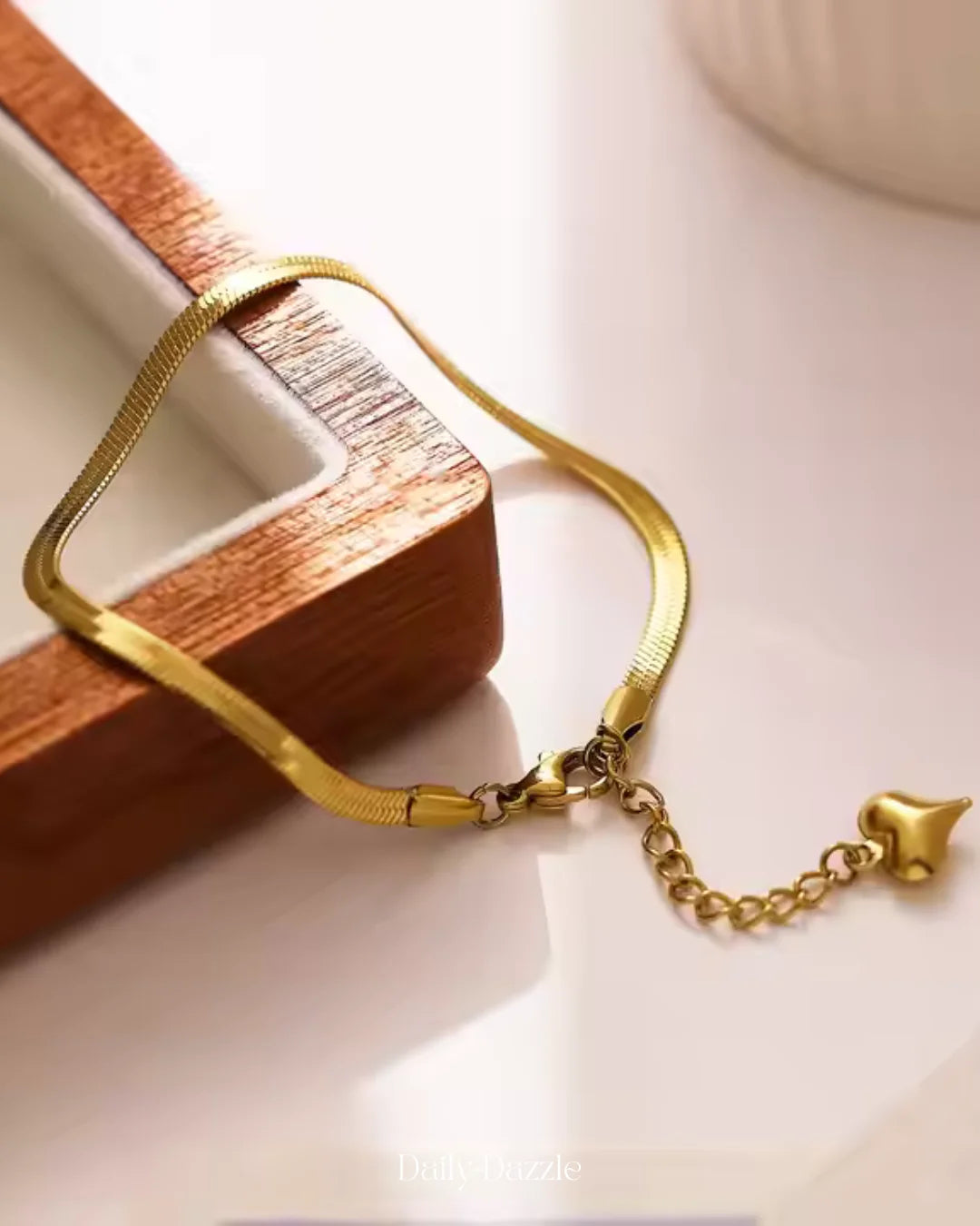 Golden Heart Charm Ankle